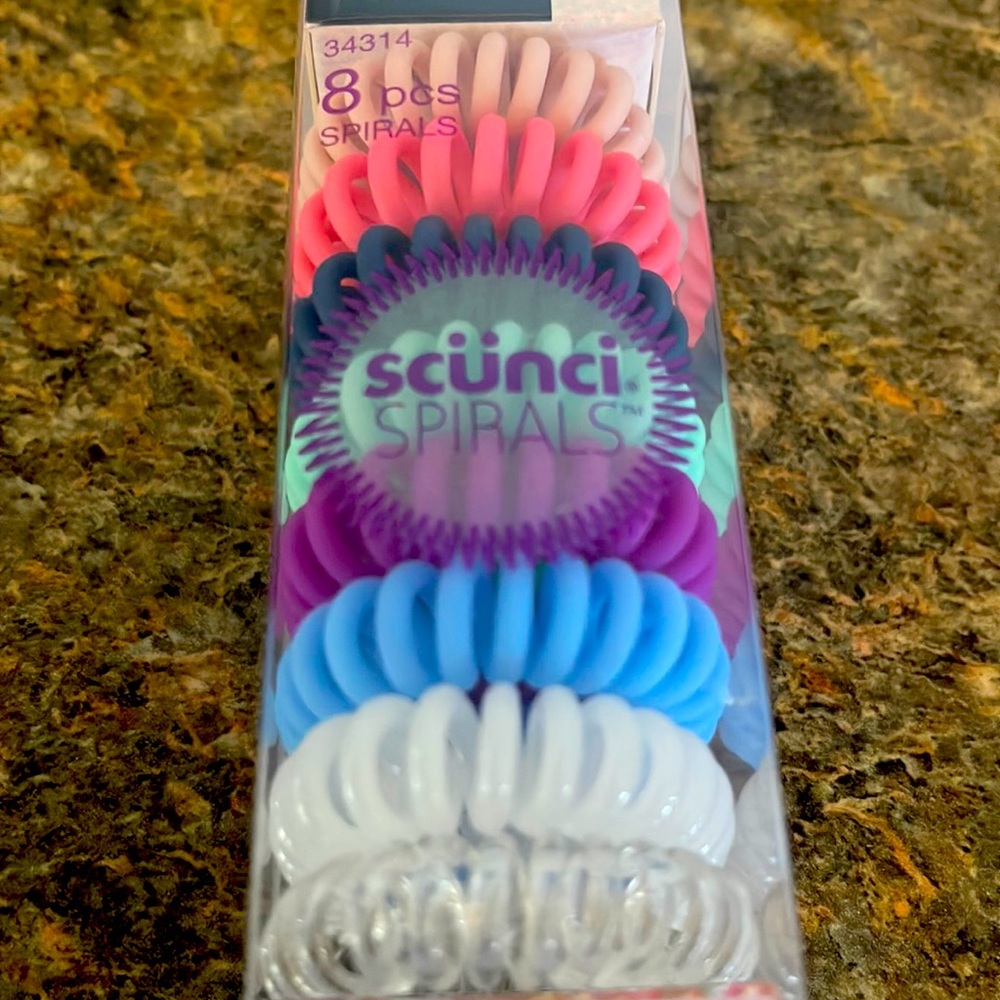 NEW Scunci Hair Spirals 8
